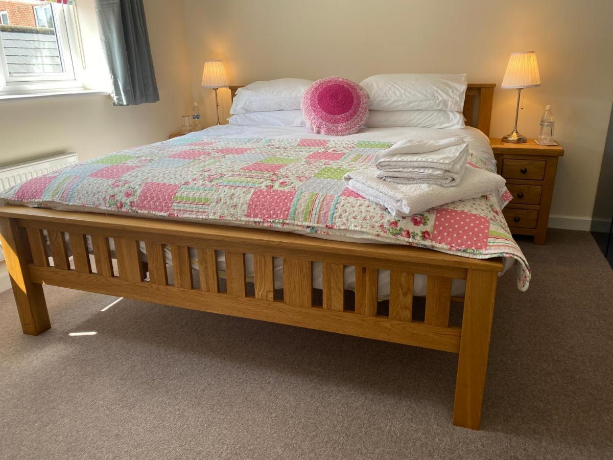 Wellington View One En Suite Shower And Super King Bed Luaran gambar
